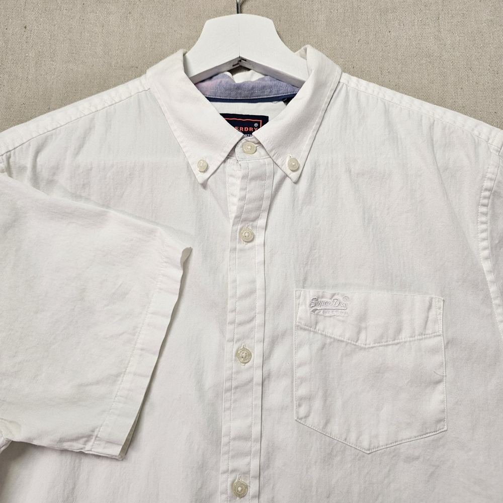 Superdry Shirt Mens‎ MEDIUM White Herringbone Button Down Short Sleeve STAINED